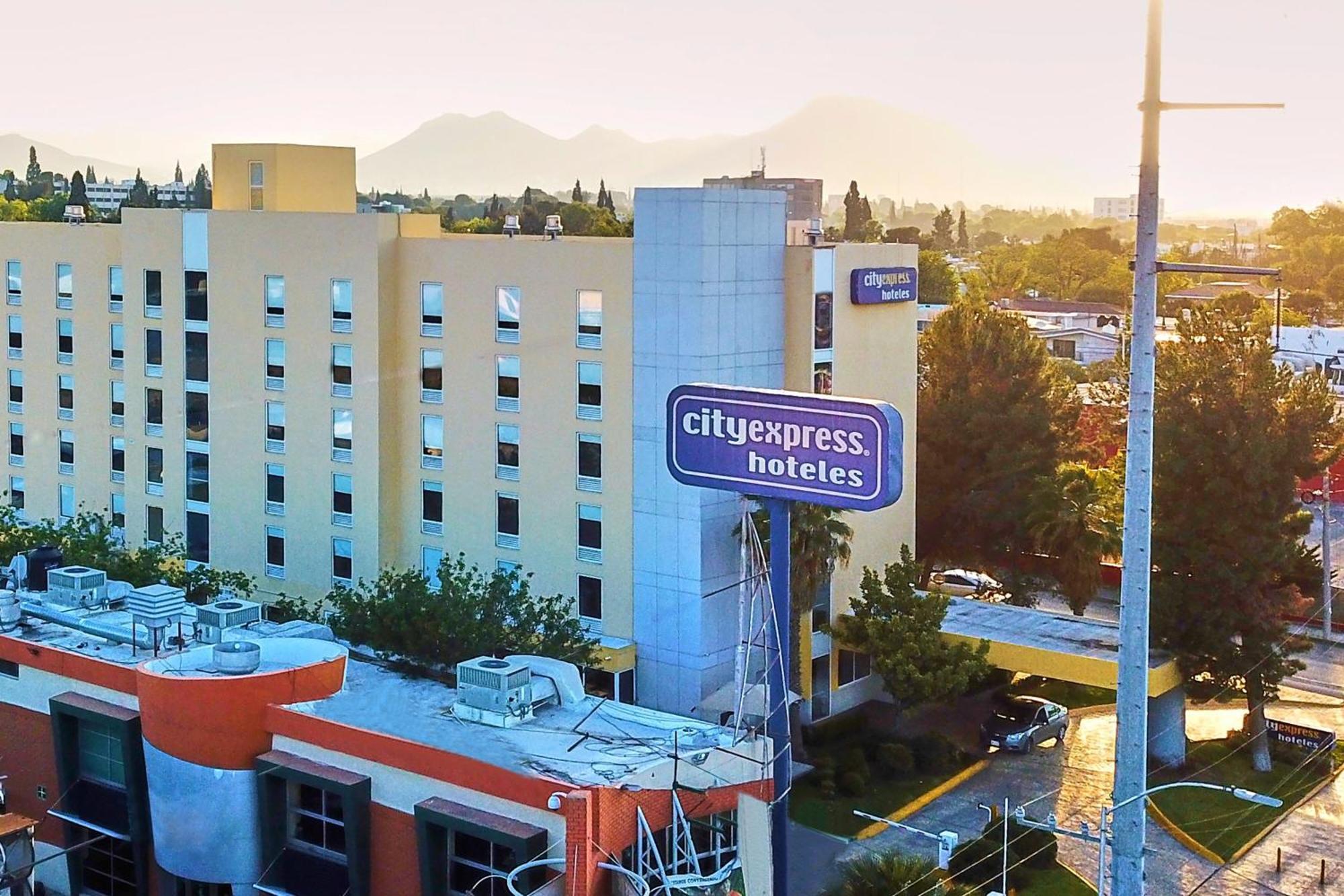 City Express By Marriott Saltillo Norte Exteriér fotografie