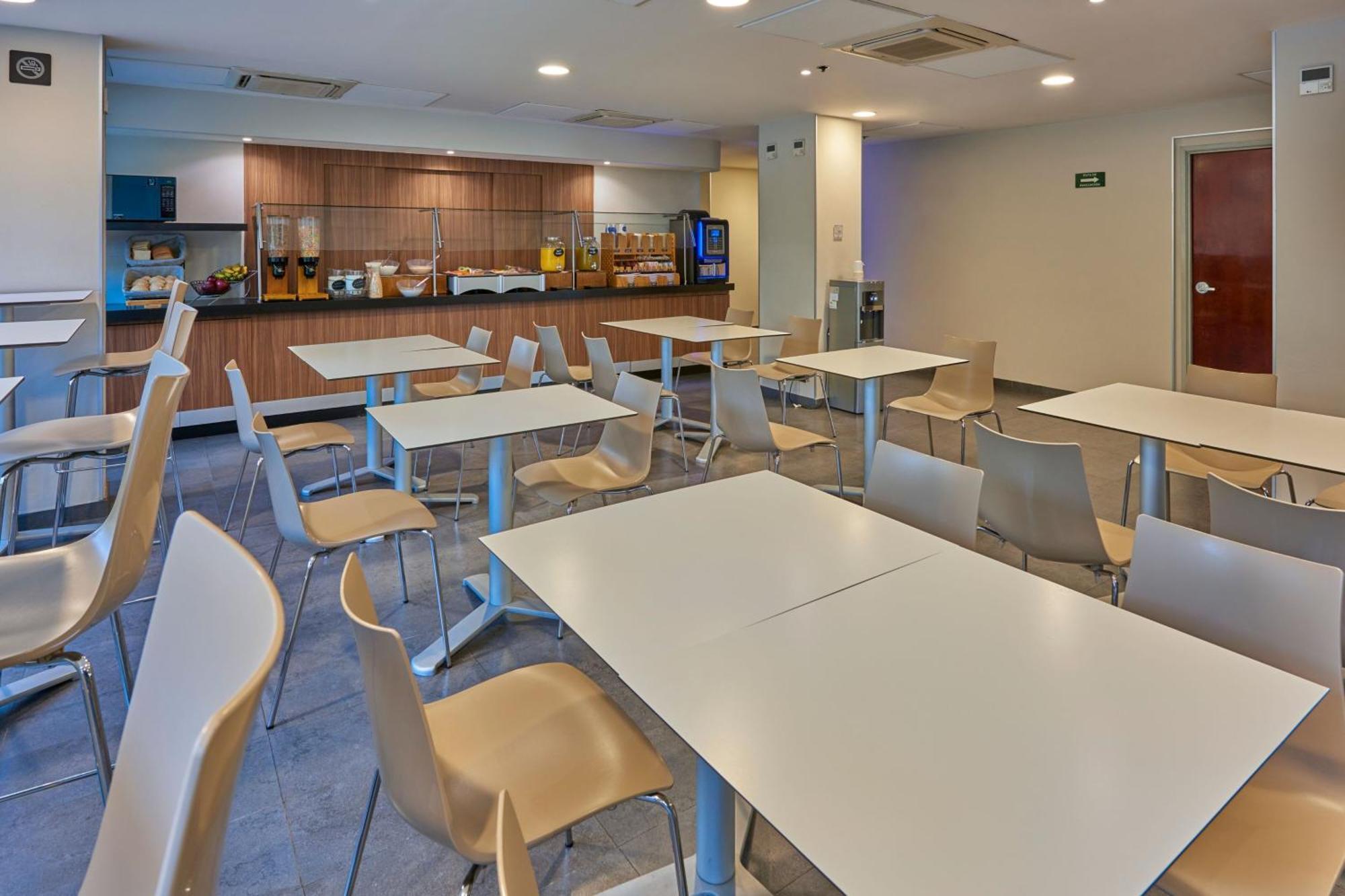 City Express By Marriott Saltillo Norte Exteriér fotografie